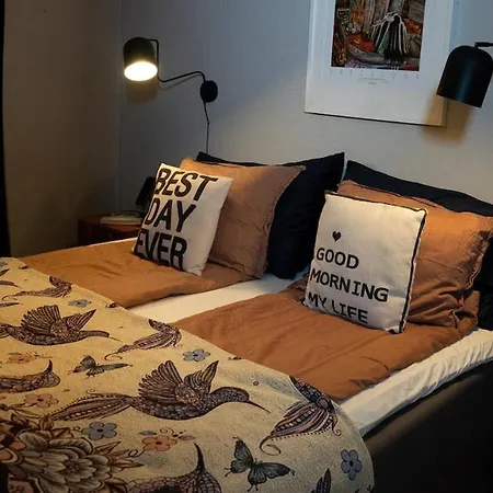 Sunny, Family-friendly Near Zoo & Local Beaches Kristiansand