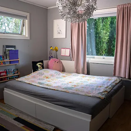 Feriehus Sunny, Family-friendly Near Zoo & Local Beaches