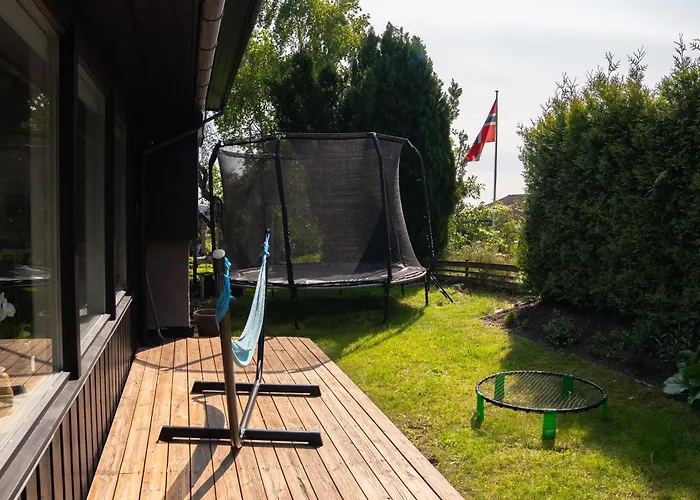 Semesterbostad Sunny, Family-friendly Near Zoo & Local Beaches *