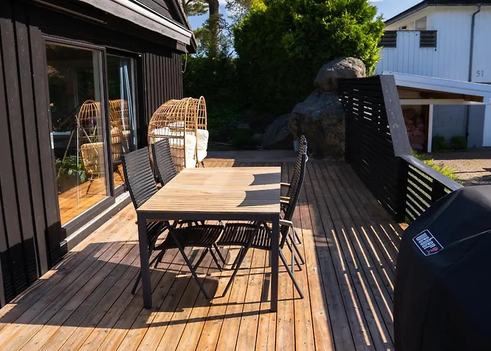 Sunny, Family-friendly Near Zoo & Local Beaches Semesterbostad *